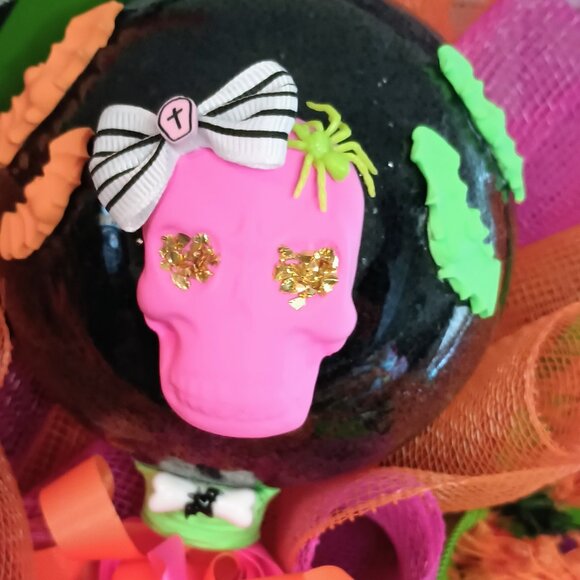 Halloween Wreath, Halloween Door Wreath, Halloween Front Door Wreath, Fall - Picture 5 of 8